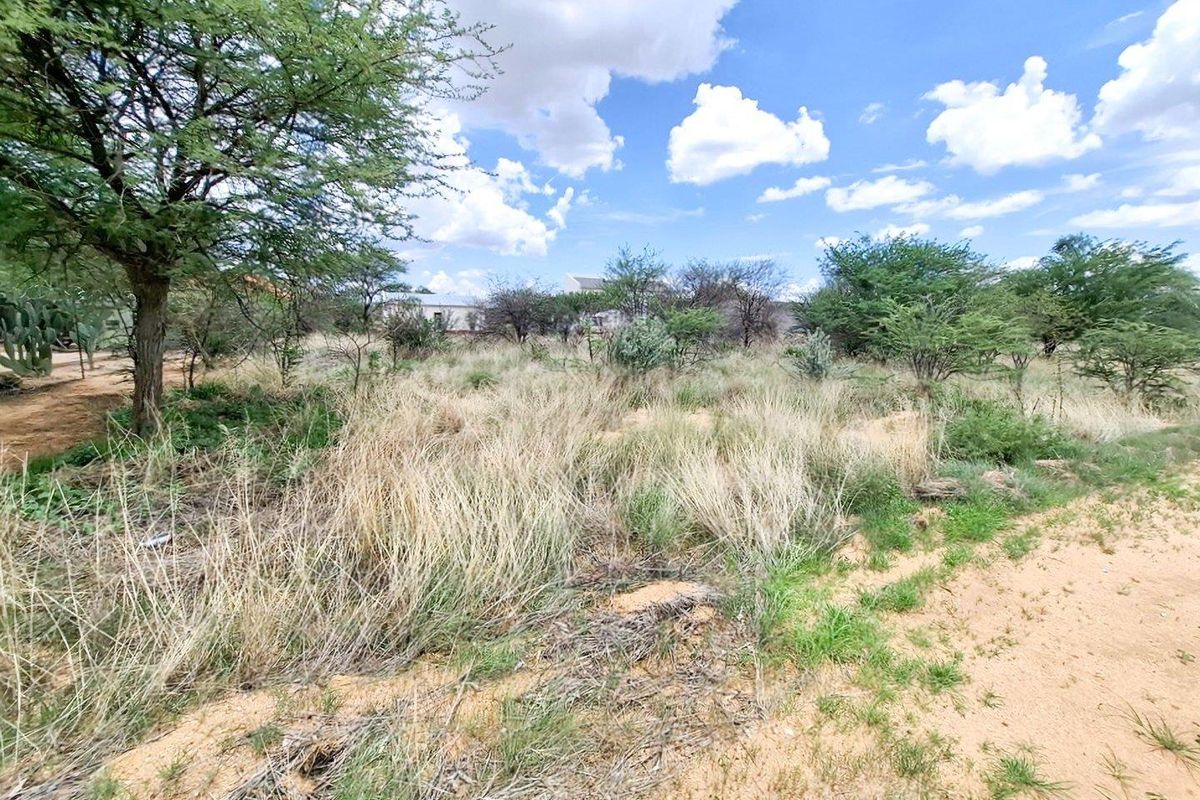 Omaruru:  Vacant erf in New Extension is for Sale - Photo 2