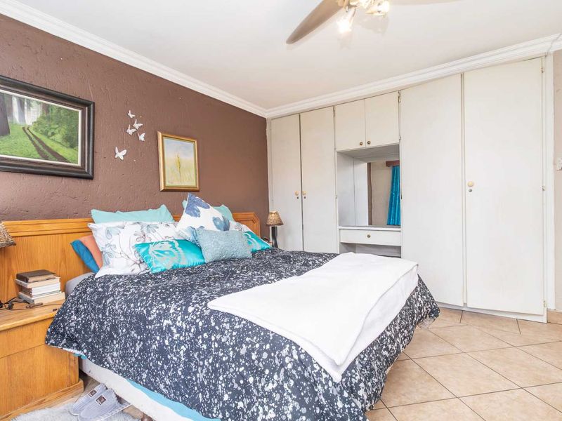 Stunning Townhouse in Little Falls. - Photo 5