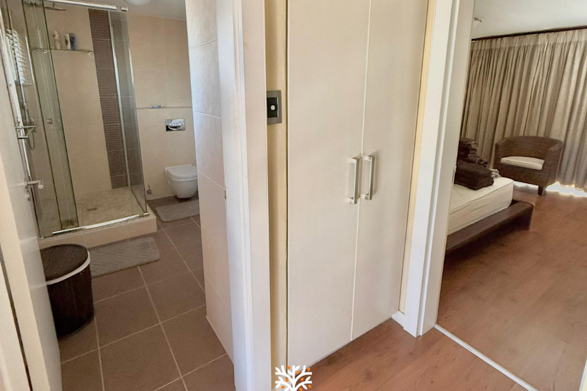 2-Bedroom Apartment For Sale | CBD - Photo 5