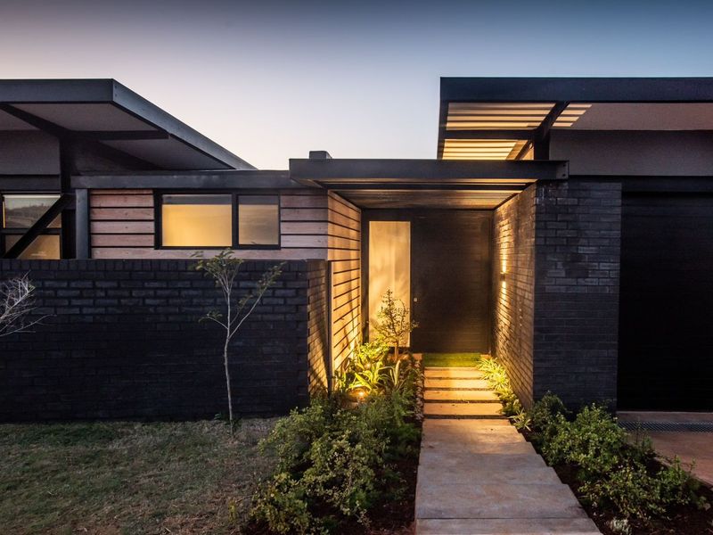 Luxury home - Photo 5