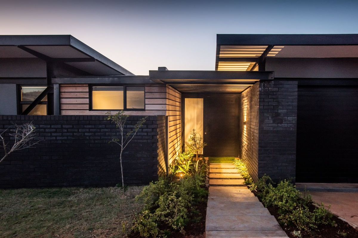 Luxury home - Photo 5