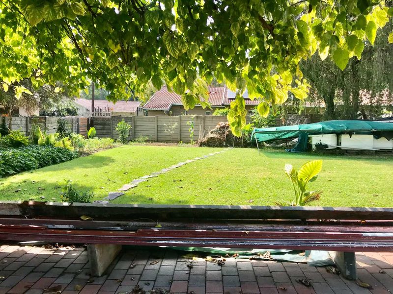 Spacious 4-Bedroom Home to Let - Photo 2