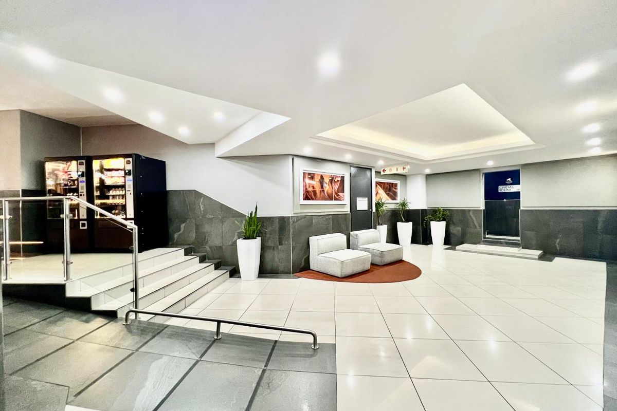 Modern Rosebank Apartment Perfect for Long-Term or Airbnb - Photo 3