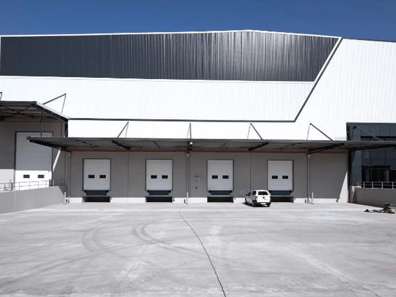 5 393m2 Meadowview Warehouse To Let - Photo 8