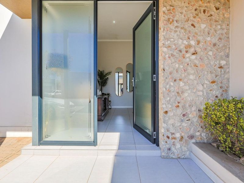 3 Bedroom For Sale , - Photo 3