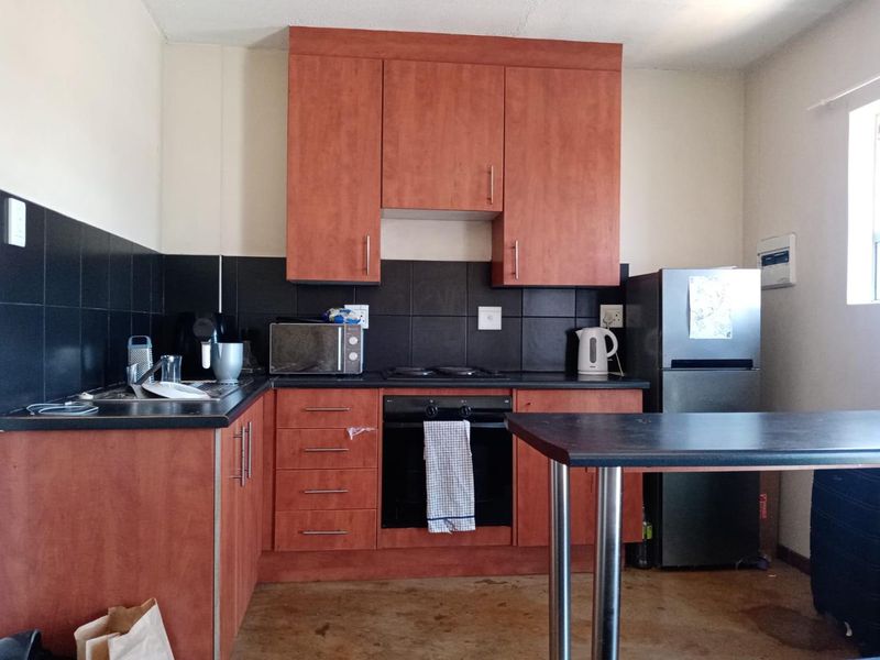The Wall, Bachelor for sale - Photo 6