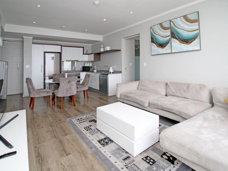 A BEAUTIFUL TWO BEDROOM UNFURNISHED APARTMENT - Photo 1