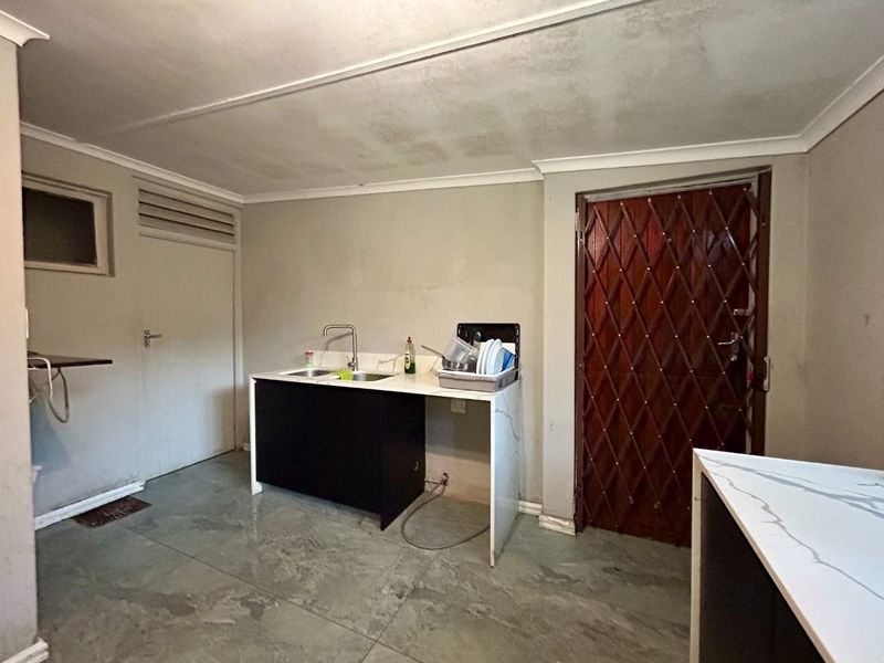 For Rent | Everton,Gillitts | 4 Bedroom Modern home - Photo 10