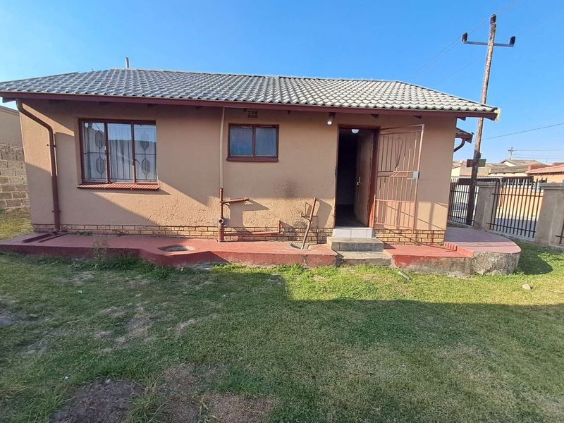 3 Bedroom House  Not To Be Missed - Photo 4