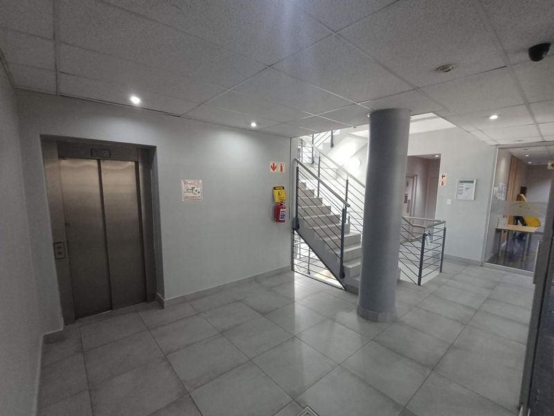 Premium Corporate Office Space To Let | Tyger Valley Chambers 2, Tyger Valley - Photo 4