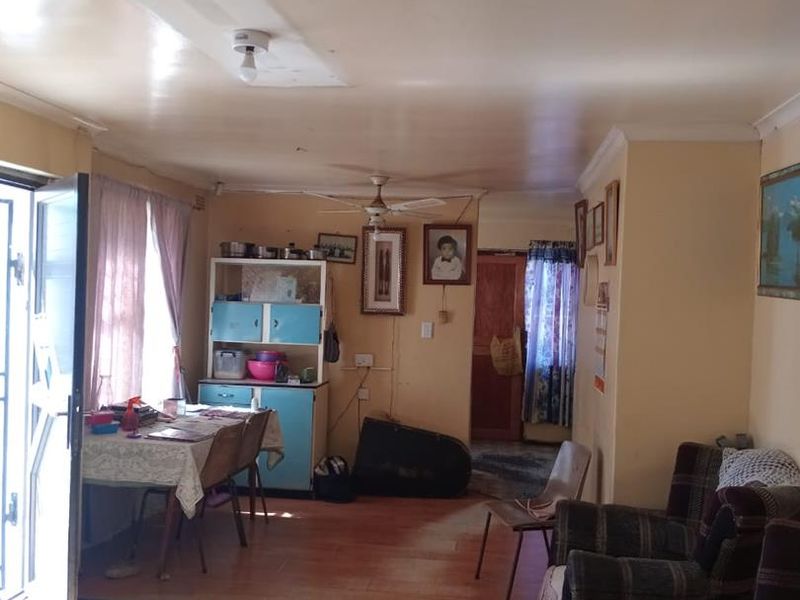 4 Bedroom House for Sale in Dennemere - Photo 3