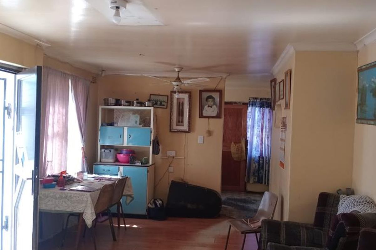 4 Bedroom House for Sale in Dennemere - Photo 3