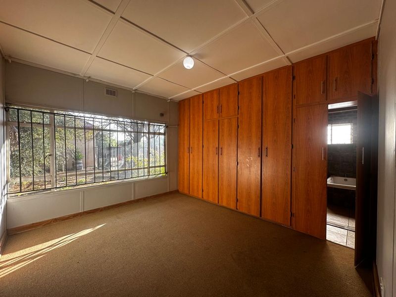 Home in Dealesville – A Must-See! - Photo 8