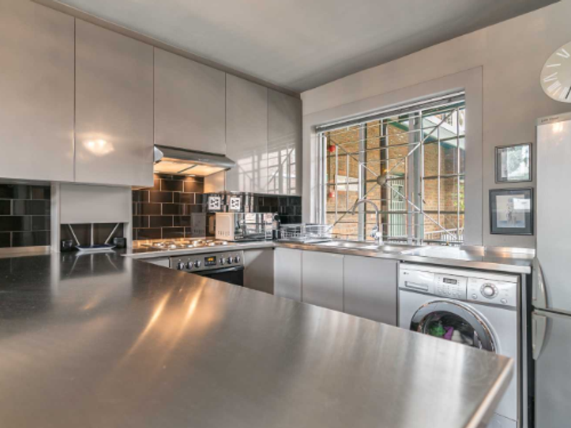 FABULOUS TRENDY LIFESTYLE,  IN POPULAR DE WATERKANT- VICTORIA JUNCTION - Photo 3