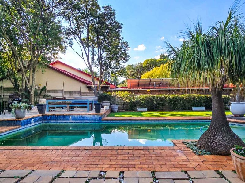 Spacious Family Home For Sale - Photo 10