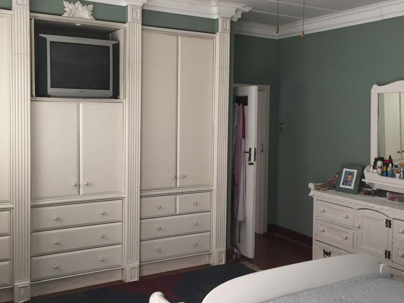 42.8266 ha farm in Hartbeespoort dam - Photo 9