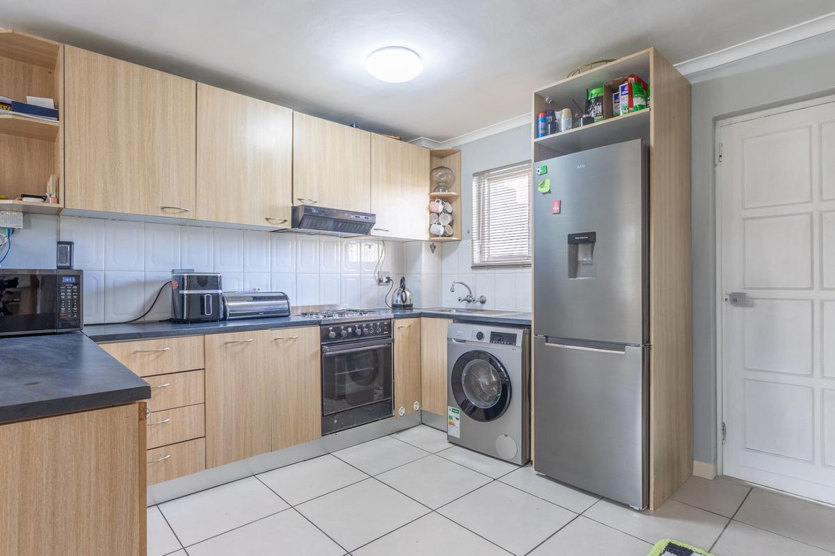 2 Bedroom Apartment For Sale In Blouberg Sands - Photo 3