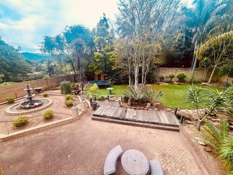 5 bedroom house for sale in Vryheid - Photo 4