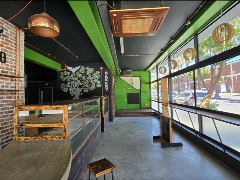 Prime corner 145m2 retail site to let - Photo 8