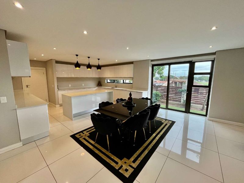 Hendra Estates - 6 Bedroom Townhouse for rental in izinga - Photo 5