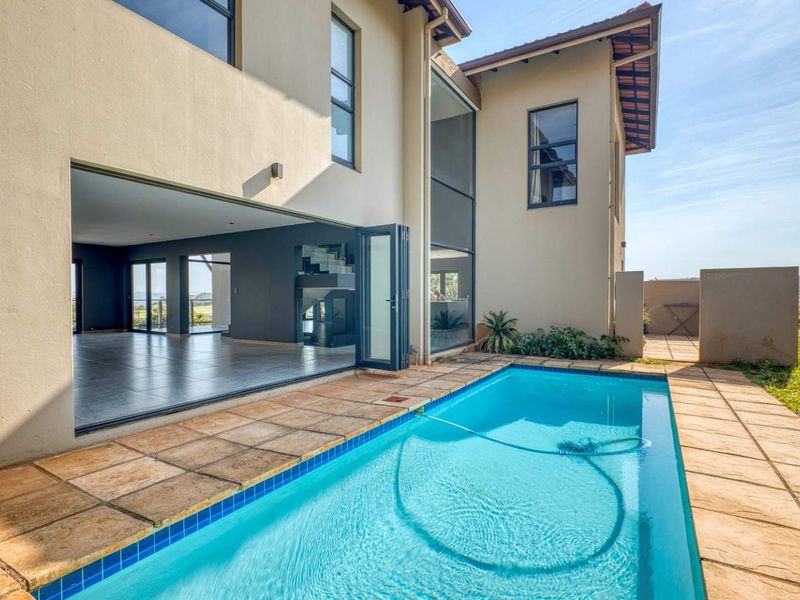 Luxury Living Overlooking the Ernie Els Signature Golf Course - Photo 2