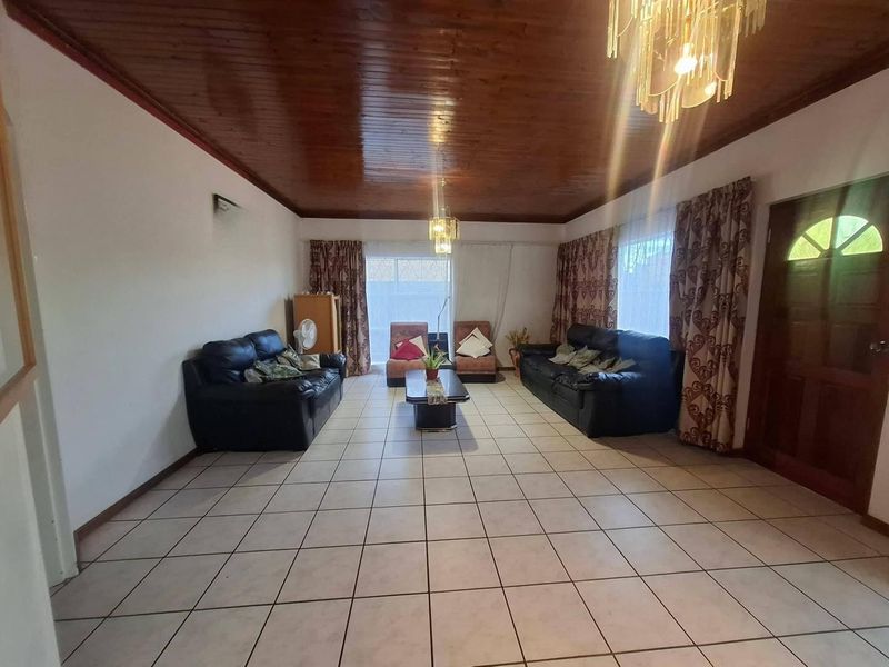 FOR SALE | KHOMASDAL –  FREE-STANDING FAMILY HOME - Photo 8