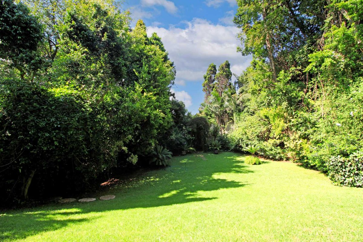 Exquisite Dual Property Estate with Boutique Hotel and Spa - A Haven of Aristocratic Elegance - Photo 5