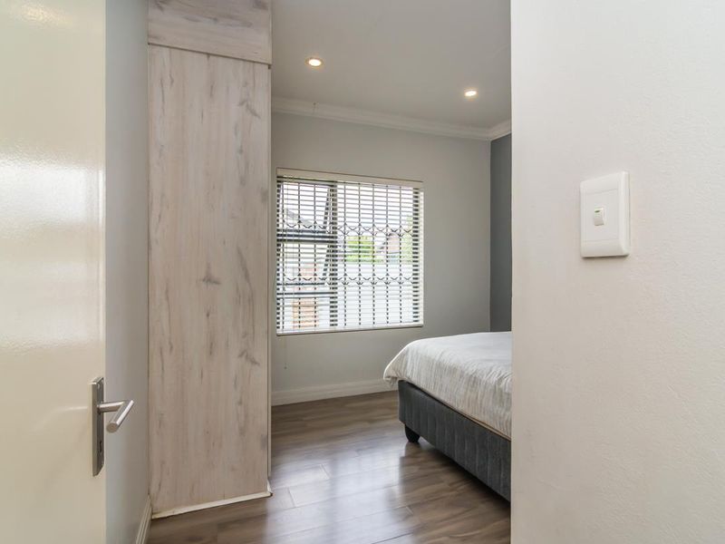 Modern Family Home for Sale – Secure Estate Living - Photo 6