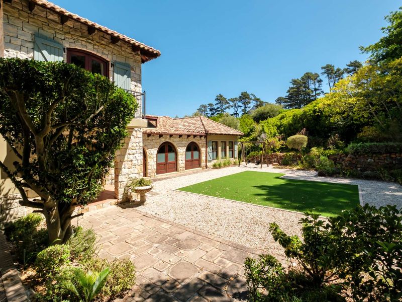 Country-style serenity, city-life convenience - Photo 2