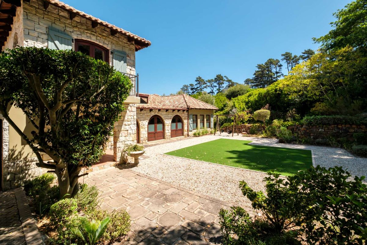 Country-style serenity, city-life convenience - Photo 2