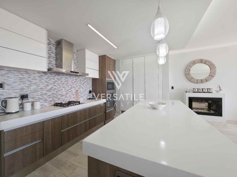 Spectacular Beachfront Townhouse to Rent - Photo 7