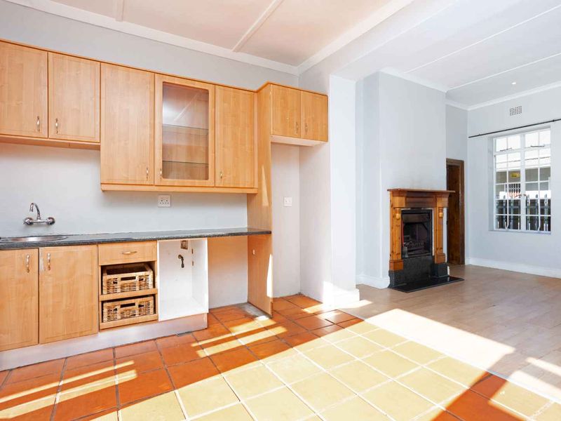 Exciting Opportunity in Rondebosch Village! - Photo 3