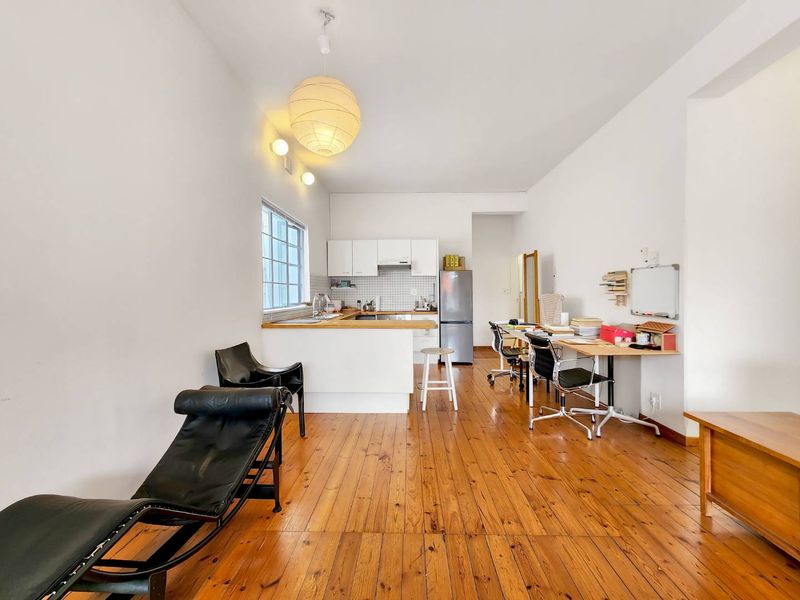 Open-Plan Living, Balcony and Views! - Photo 3