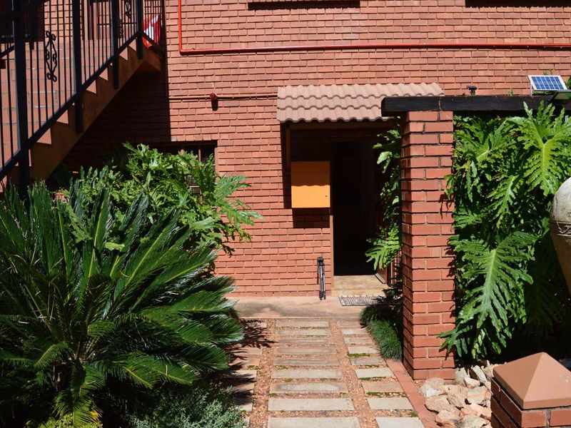 12-unit townhouse complex Investment and income generating opportunity - Photo 6