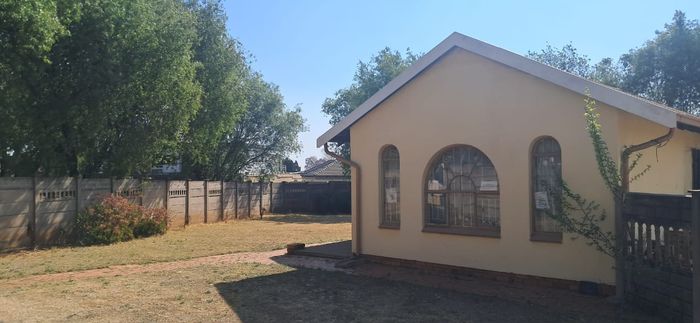 Property #2432018, House Sold in Albertsdal