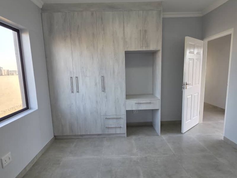 Brand New Three Bedroom Family Home For Sale - Photo 8