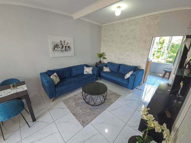 1.5 Bedroom Apartment Available in Waverley - Photo 2