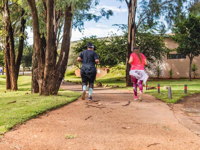 An elite lifestyle, vibrant living, a serene escape with no sacrifices... - Photo 7