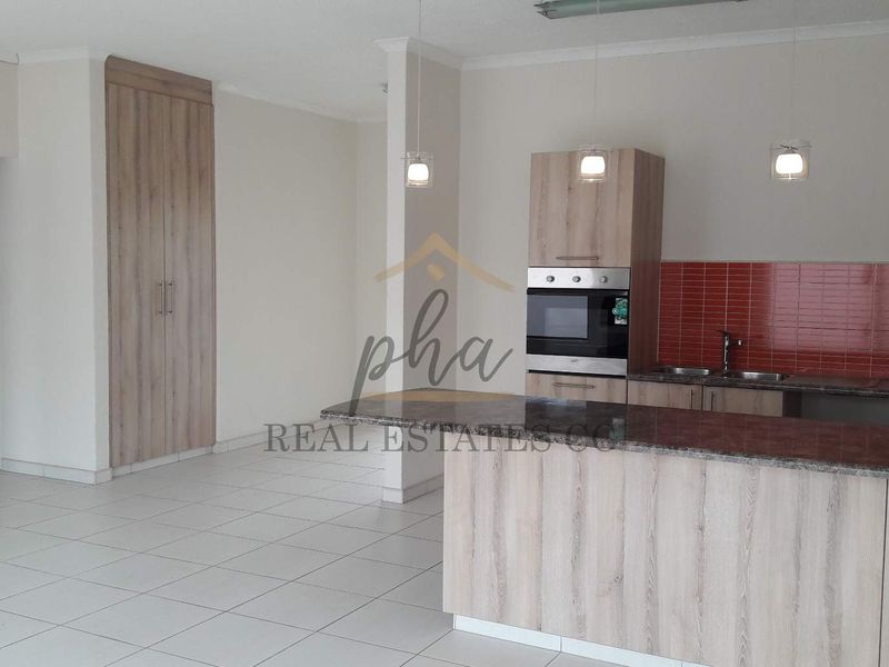 Cosy 3 bedroom Townhouse for sale in Meersig, Walvis bay selling for N$1 360 000.00 - Photo 4