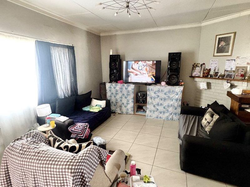 2x3 Bedrooms Units & Flats For Sale in Walvis Bay Central - Photo 9
