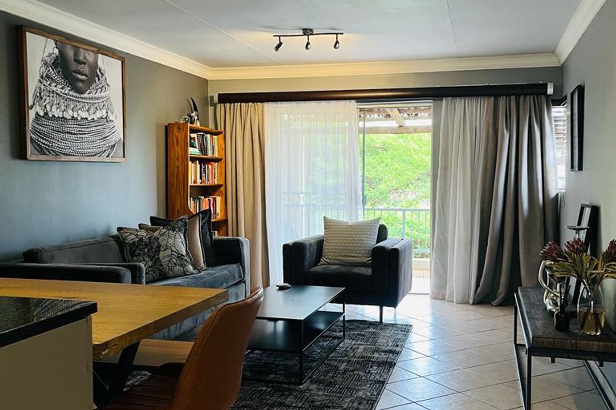 2 Bedroom Apartment For Sale in Leeuwenhof - Photo 5