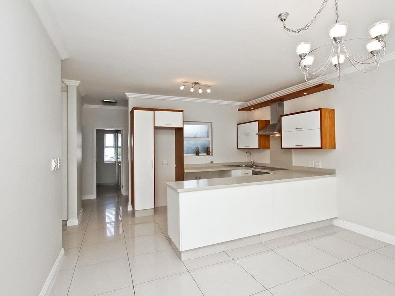 Secure Garden Living. Sophisticated Lifestyle. - Photo 8