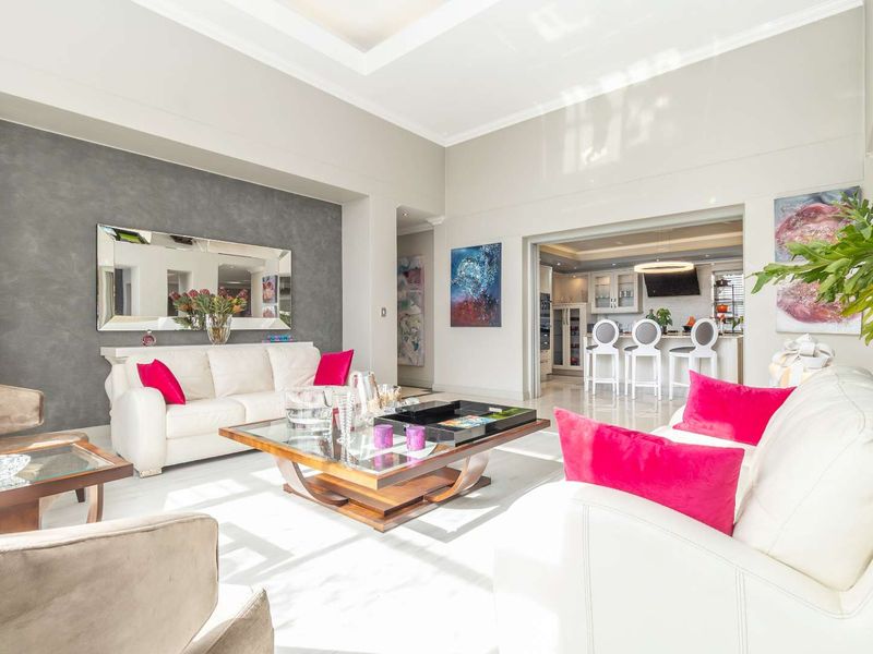 Sophisticated Living in Sought-After Brooklands Estate - Photo 7