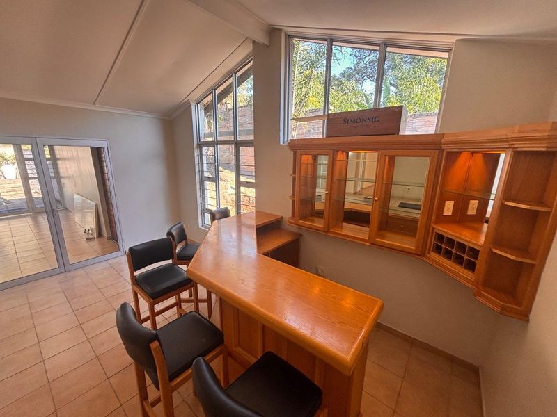 Spacious 4-Bedroom Family Home to Rent in Atholl Heights, Westville | Pool, Entertainment Area & Pet-Friendly - Photo 6