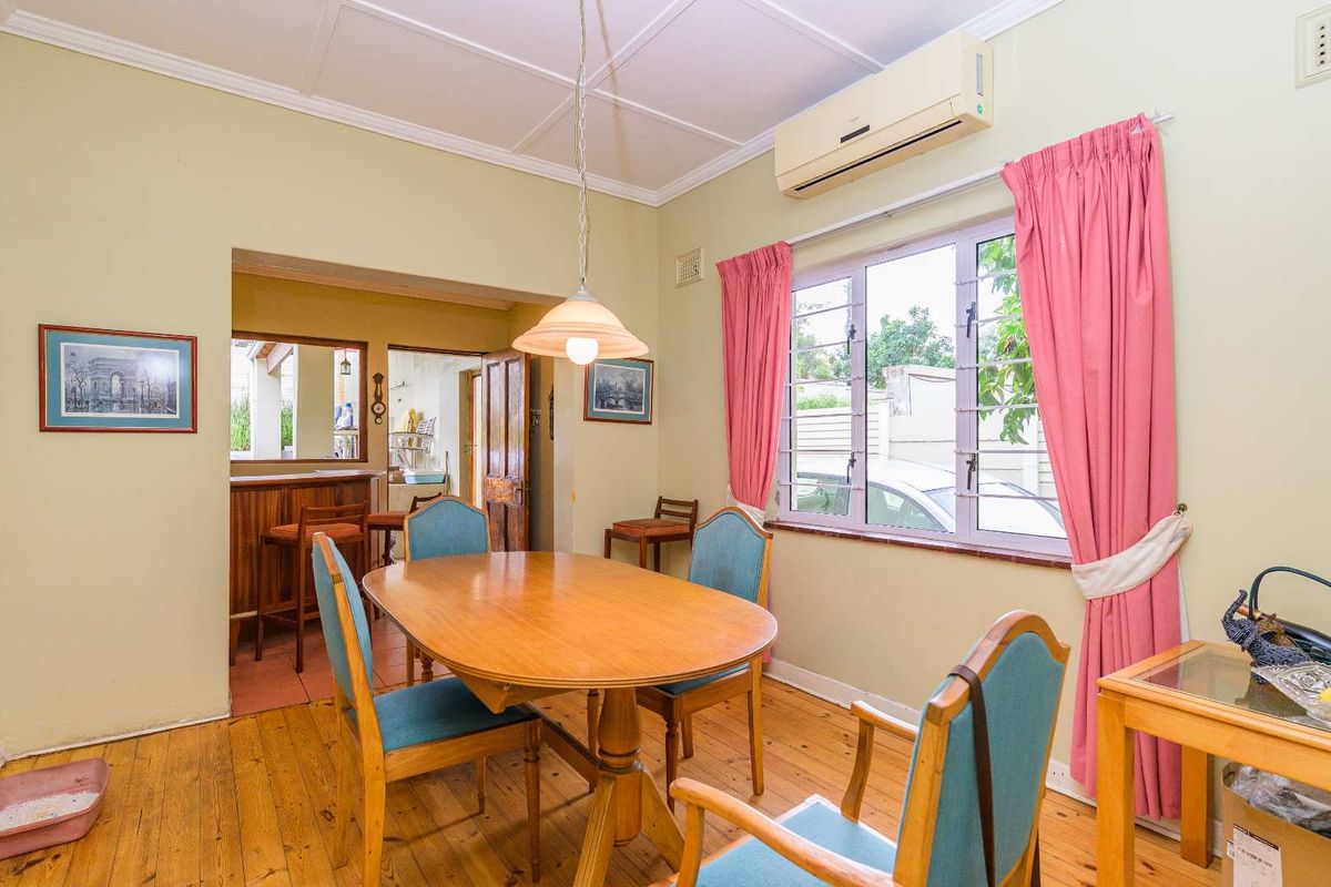 HENDRA - PRIME PROPERTY IN DURBAN NORTH WITH EXTENSIVE OUTBUILDINGS - Photo 5