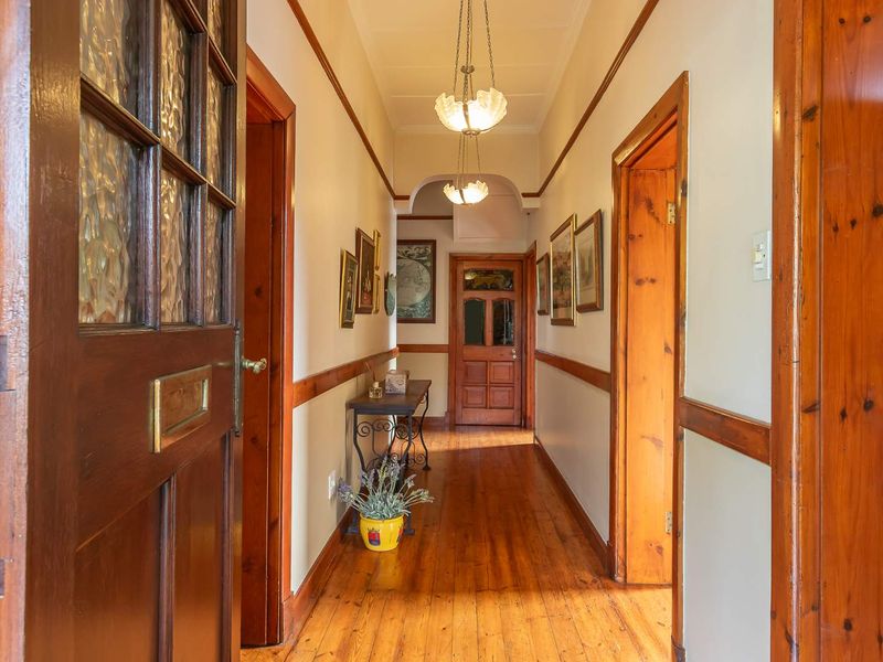 A Rare Opportunity to Own an Iconic Newlands Home with an Established Veterinary Practice - Photo 4