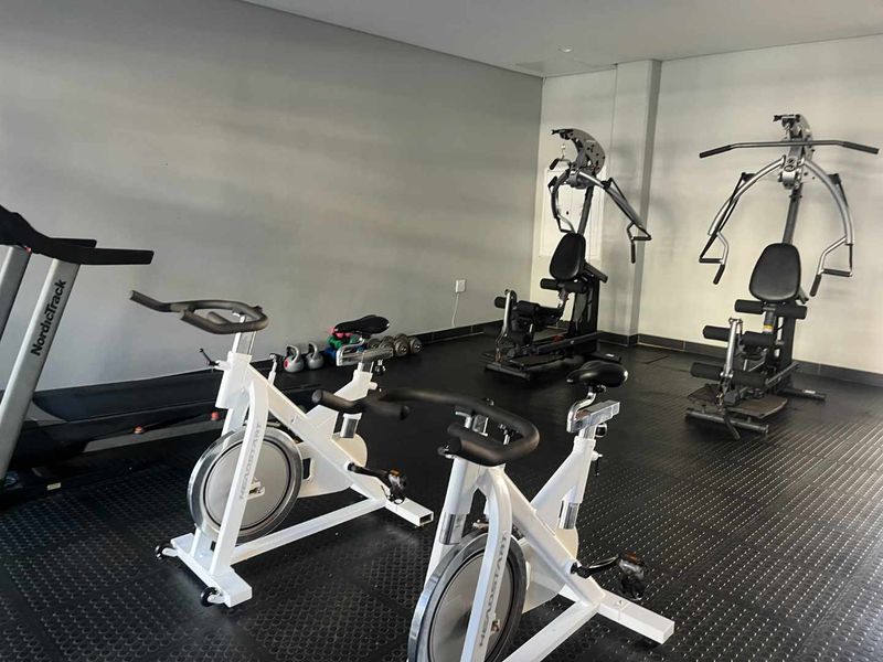 Tranquil  family 3 bedroom apartment close to Umhlanga Oceans Mall - Photo 9