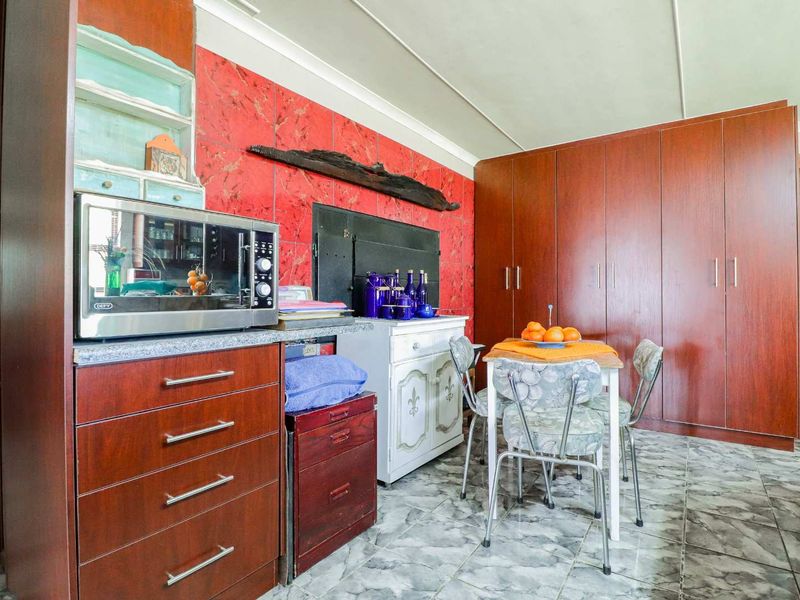 Stunning Home in Vogelsang Landgoed, Island View, Mossel Bay - Photo 8