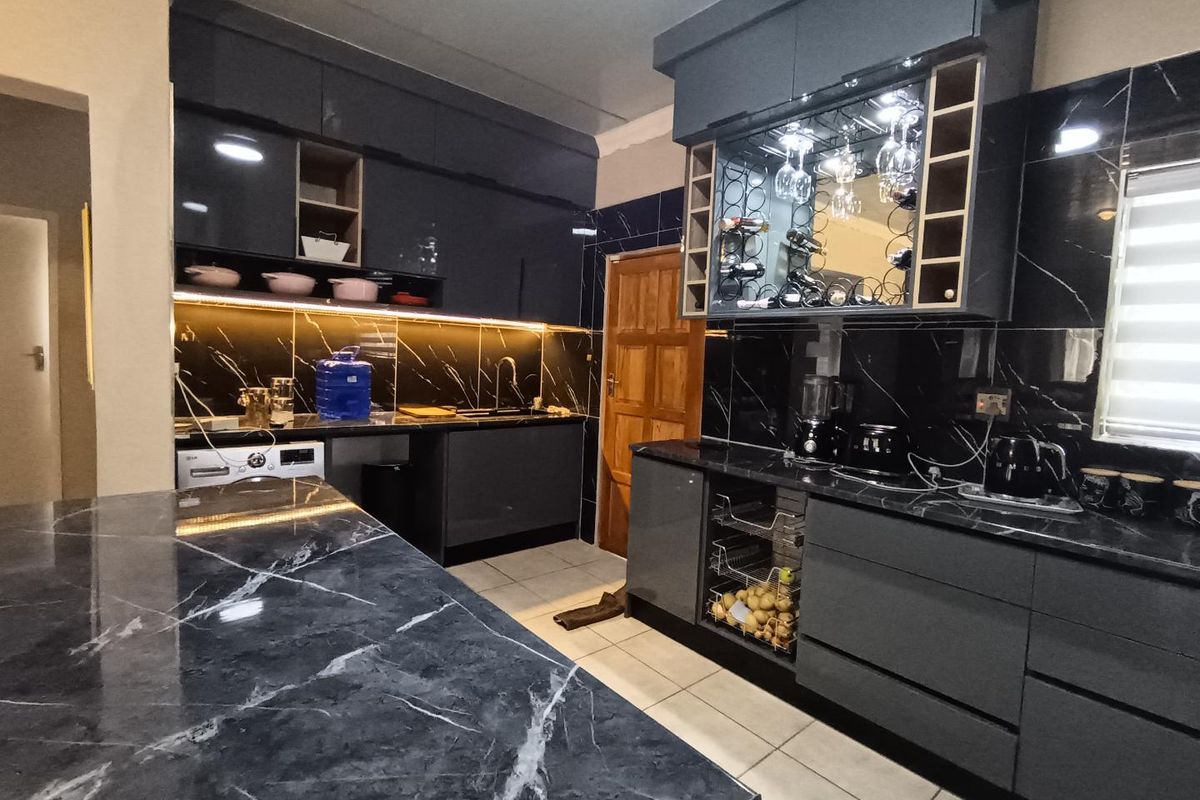 Beautiful newly renovated duet in langenhovenpark - Photo 4