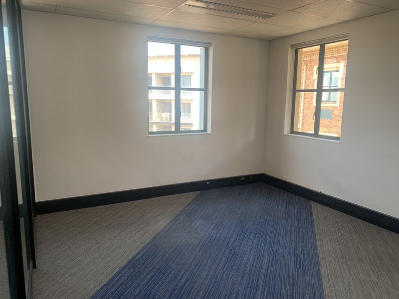 295m2 Rivonia Office To Let - Photo 7